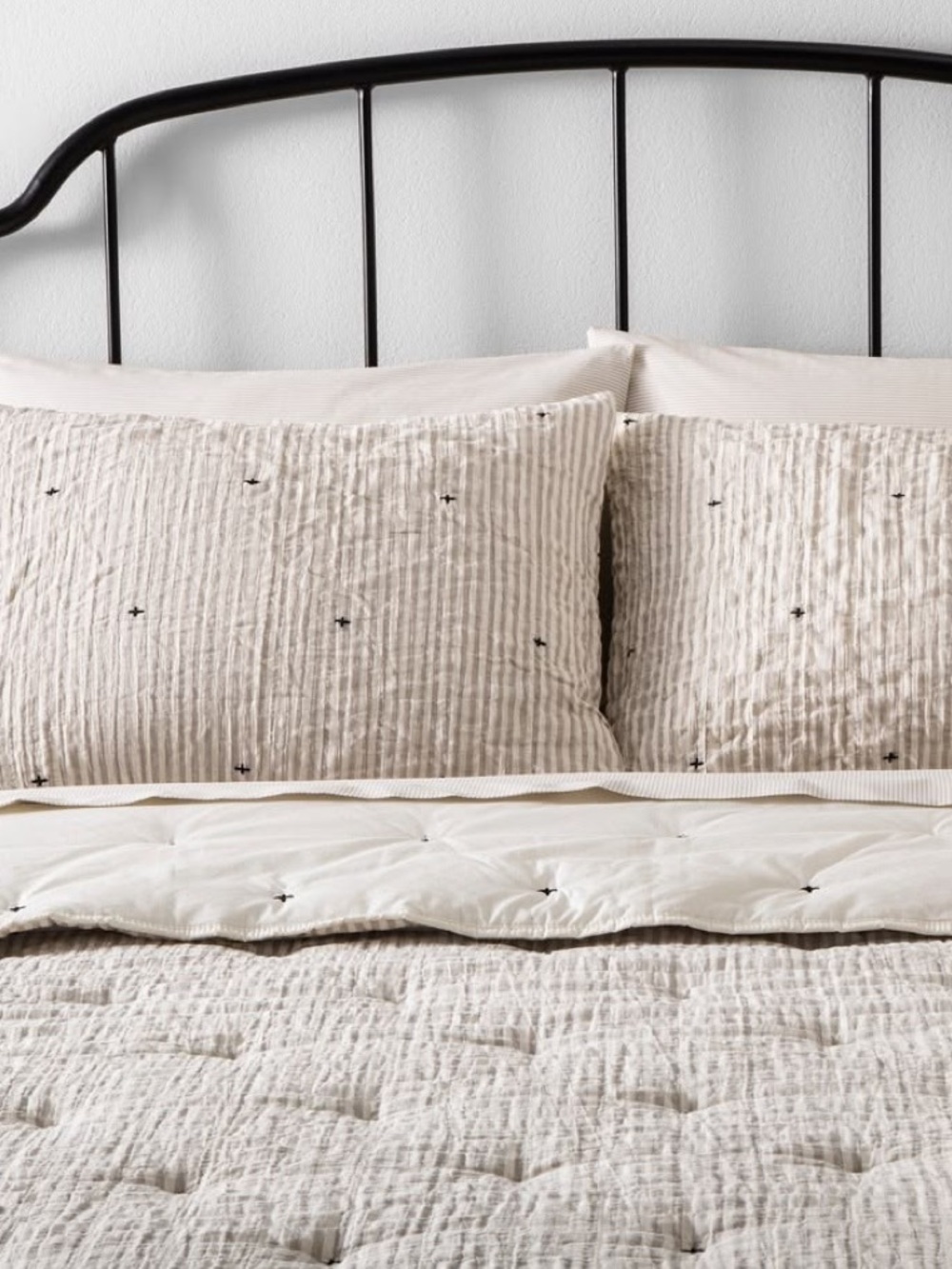 Hearth & Hand With Magnolia King Comforter